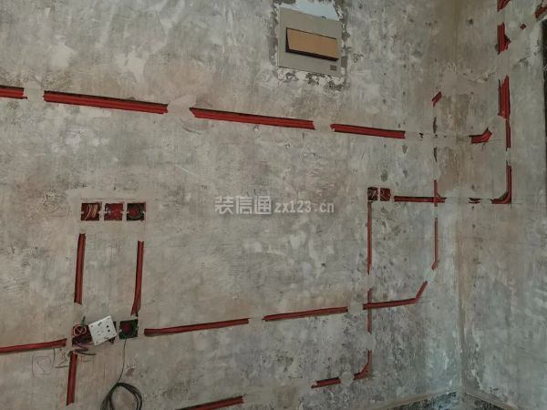 重庆旧房改造多少钱一平方-水电翻新