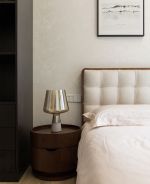 城市之光1027平米现代三居装修案例分享