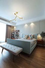 空港城180㎡四居混搭风